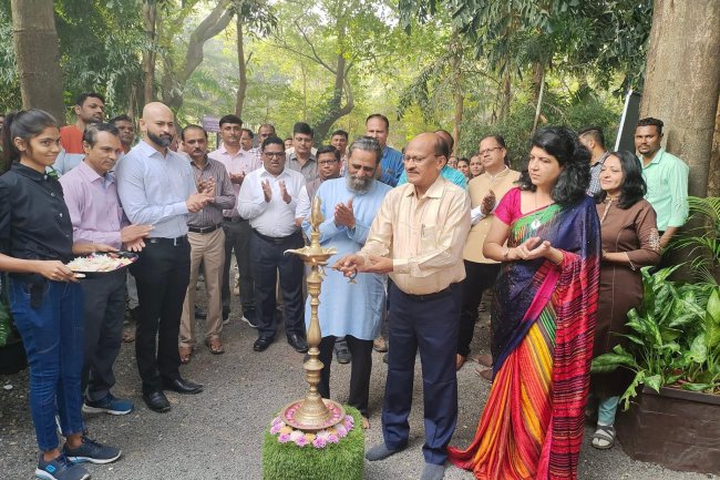 Exhibition cum Sale on Winter Blooms.