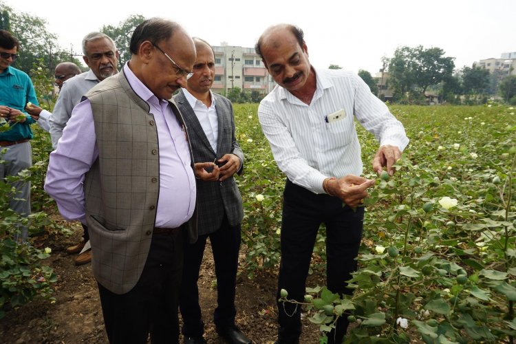 Hon'ble Vice-Chancellor Dr. Z. P. Patel visited the Regional Cotton Research Station, Bharuch on December 16, 2022