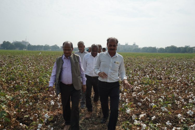 Hon'ble Vice-Chancellor Dr. Z. P. Patel visited the Regional Cotton Research Station, Bharuch on December 16, 2022