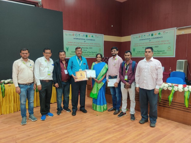 ‘Best Farmer Award’ in the International conference on “System of crop intensification for climate-smart livelihood and nutritional security” organized by ICAR-Indian Institute of Rice Research, Hyderabad during December 12-14, 2022.