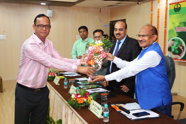 2 days ISPP West Zone Seminar on ‘Innovative Approaches for Sustainable Agriculture under Changing Climate’, organized by Department of Plant Physiology NMCA, Navsari, and Indian Society for Plant Physiology New Delhi.