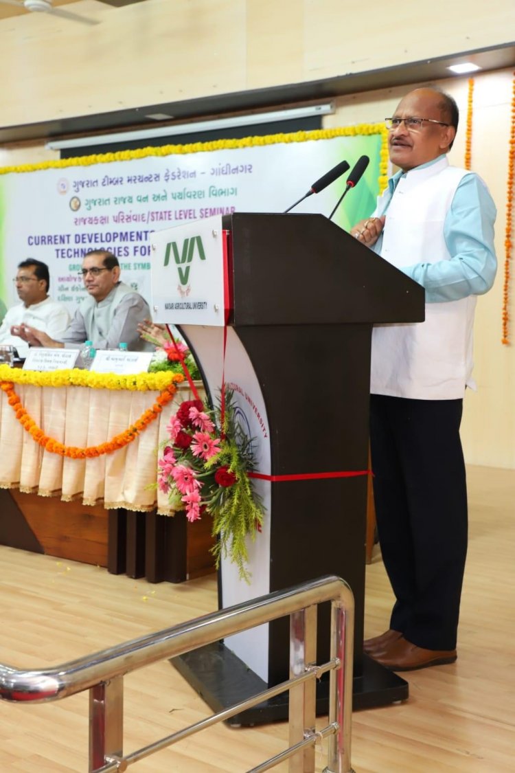 A State level seminar on ‘Current Development in Wood Science and Technology for Green Economy’.