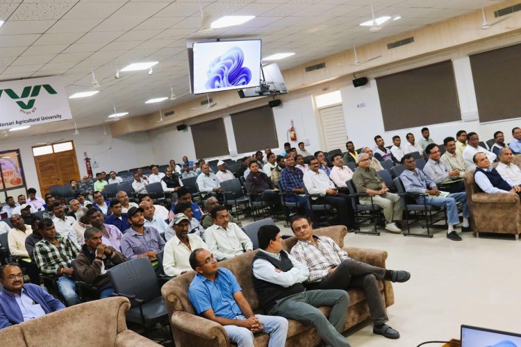 Seminar on ‘શેરડી અને ડાંગર પાક પરિસંવાદ’.