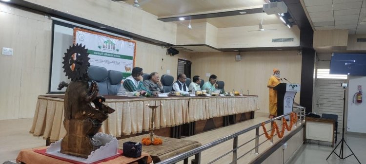 Hon'ble Vice-Chancellor Dr. Z. P. Patel inaugurated the Training-cum-Workshop of 'Master Trainers of Natural Farming' orgainized by Gujarat Natural Farming and Organic Agricultural University at Navsari during February 7-8, 2023.