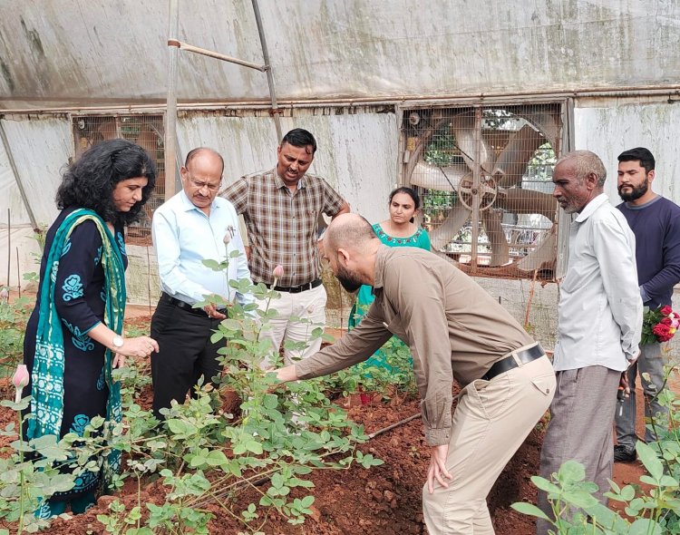 Hon'ble Vice-Chancellor Dr. Z. P. Patel visited Greenhouse Complex, ASPEE College of Horticulture on February 10, 2023.