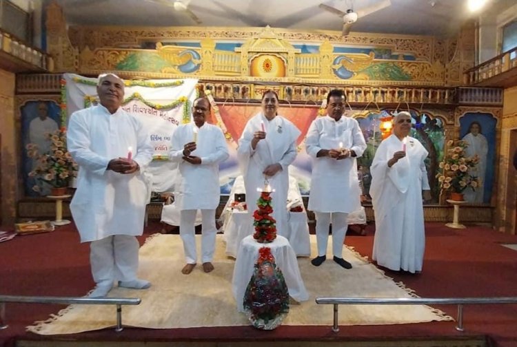 On the auspicious occasion of Mahashivrati, 87th "Akhil Gujarat Shiv Jayanti Mahotsava" was celebrated at PRAJAPITA Brahmakumaris Ishwariya Vishwa Vidyalaya, Navsari in the presence of Hon'ble Vice-Chancellor Dr. Z. P. Patel, Shri. Rakeshbhai Desai- MLA, Navsari along with brahmakumari brothers and sisters.