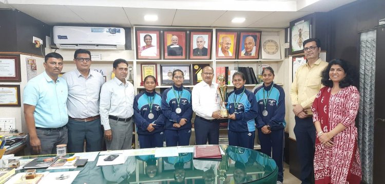 A felicitation programme to encourage the students who peformed exceptionally well in All India Inter Agricultural University Sports meet held at CSS Haryana Agricultural University, Hissar was organized by DSW office.