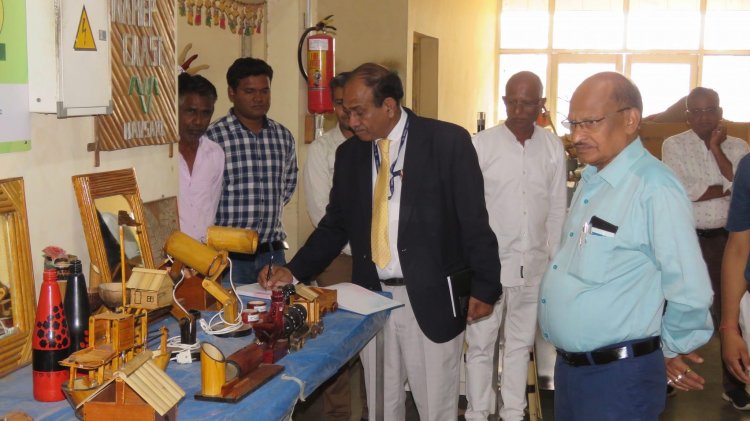 Dr. R. C. Agrawal, Hon'ble DDG (Agril. Education), ICAR & National Director (NAHEP) along with Hon’ble Vice-Chancellor Dr. Z. P. Patel visited various facilities created with financial assistance of NAHEP-CAAST in NAU Navsari. 