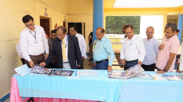 Dr. R. C. Agrawal, Hon'ble DDG (Agril. Education), ICAR & National Director (NAHEP) along with Hon’ble Vice-Chancellor Dr. Z. P. Patel visited various facilities created with financial assistance of NAHEP-CAAST in NAU Navsari. 