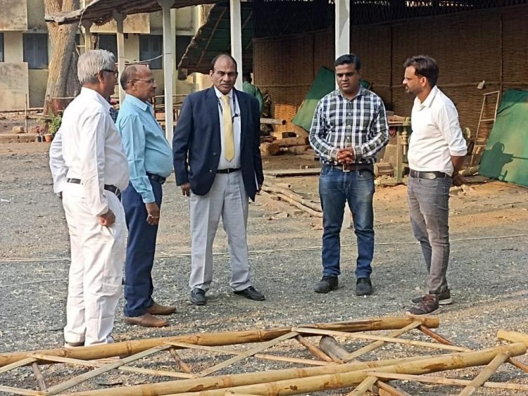 Dr. R. C. Agrawal, Hon'ble DDG (Agril. Education), ICAR & National Director (NAHEP) along with Hon’ble Vice-Chancellor Dr. Z. P. Patel visited various facilities created with financial assistance of NAHEP-CAAST in NAU Navsari. 