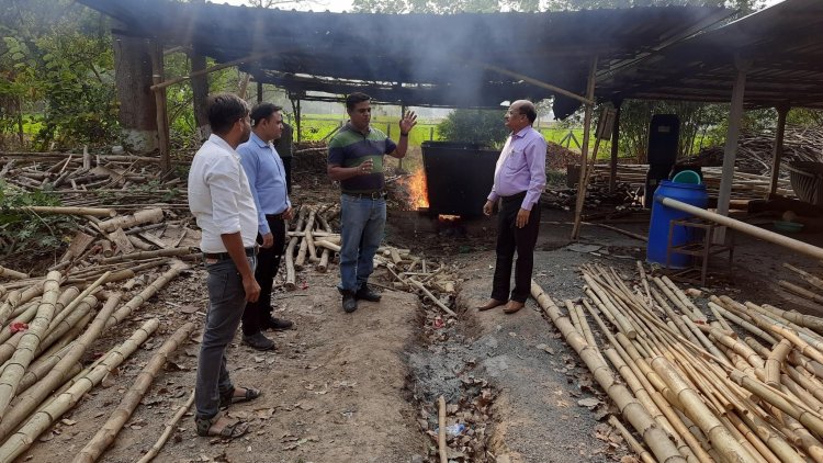 Hon’ble Vice-Chancellor Dr. Z. P. Patel made a visit to the Bamboo Resource Center, College of Forestry, and reviewed several works and projects ongoing in the BRC