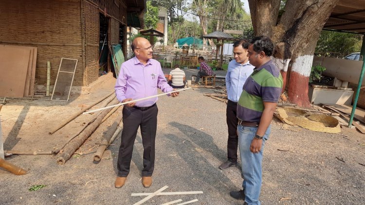 Hon’ble Vice-Chancellor Dr. Z. P. Patel made a visit to the Bamboo Resource Center, College of Forestry, and reviewed several works and projects ongoing in the BRC