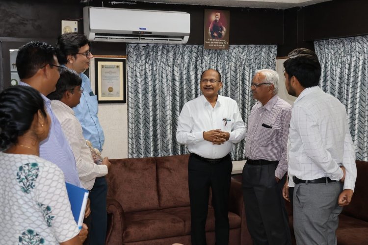 The First of its kind MoU between Navsari Agricultural University and a Private sector seed company INDO US BIOTECH LTD., Ahmedabad, for seed production and marketing of high yielding and medium slender grain rice hybrid GRH-2.