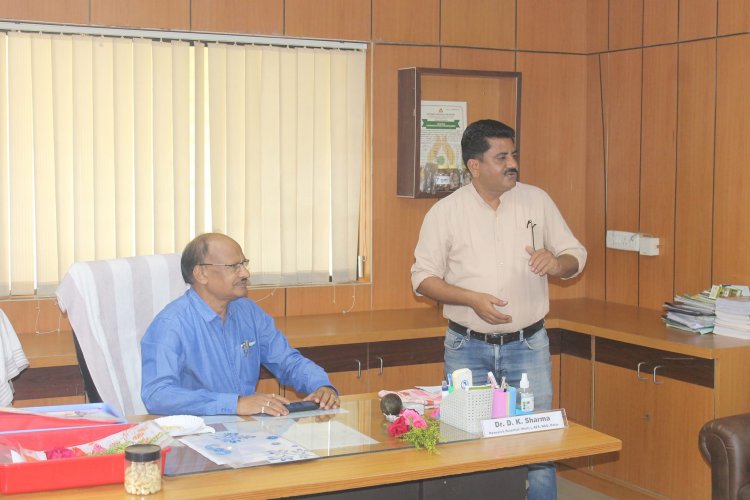 Hon’ble Vice-Chancellor Dr. Z. P. Patel along with Dr. T. R. Ahlawat, Director of Research visited Agricultural Experimental Station, Paria on August 29, 2023.