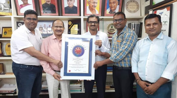 Hon'ble Vice-Chancellor Dr. Z. P. Patel extended his congratulations to Dr. H. E. Patil and his dedicated team at Hill Millet Research Station, Waghai, for their well-deserved recognition by the SKOCH India group.