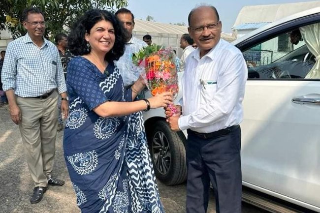 Hon’ble Vice Chancellor Dr. Z. P. Patel inaugurated the “Robotic Grafting Machine” for vegetable crops under RKVY project at Vegetable Research Farm, ASPEE College of Horticulture, Navsari 