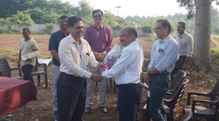 Mango plantation was done by Hon’ble Vice-Chancellor Dr. Z. P. Patel along with other dignitaries at Natural farming project location at main Campus of NAU on October 18, 2023. 