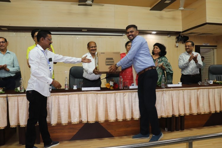 On September 21, 2023 The Centralized IT Device Purchase distribution program was conducted under the distinguished Leadership of the Honorable Vice Chancellor, Dr. Z. P. Patel Sir