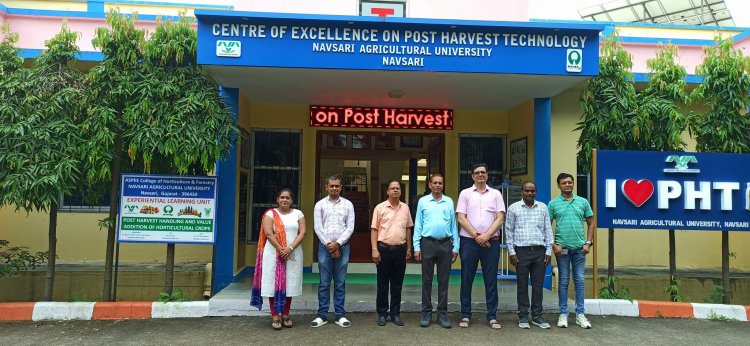 Shri P. D. Palsana, Joint secretary (Agriculture University), Agriculture, Farmers Welfare & Co-Operation Department, Govt. of Gujarat visited various centers of NAU during his official visit to Navsari on September 27, 2023.