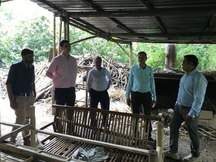 Shri P. D. Palsana, Joint secretary (Agriculture University), Agriculture, Farmers Welfare & Co-Operation Department, Govt. of Gujarat visited various centers of NAU during his official visit to Navsari on September 27, 2023.