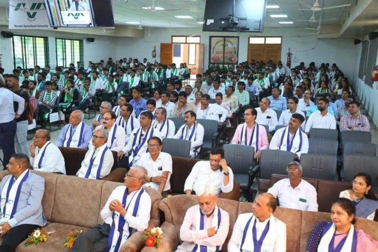 Hon'ble Vice-Chancellor Dr. Z. P. Patel presided over the “First Polytechnic Passing Out Ceremony” held on October 05, 2023, at the Central Examination Hall, Navsari.