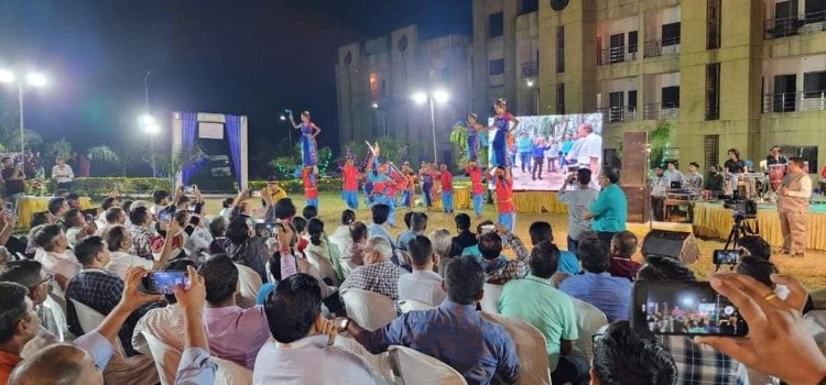 The organizers of the National Conference on 'Transformation of Agro-technologies for Enhancing Production under Diverse Agro-ecosystem' arranged a special program to commemorate Dr. Z. P. Patel sir's three years as the Vice-Chancellor of Navsari Agricultural University. 