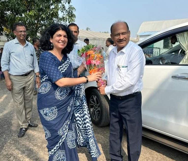 Hon’ble Vice Chancellor Dr. Z. P. Patel inaugurated the “Robotic Grafting Machine” for vegetable crops under RKVY project at Vegetable Research Farm, ASPEE College of Horticulture, Navsari 