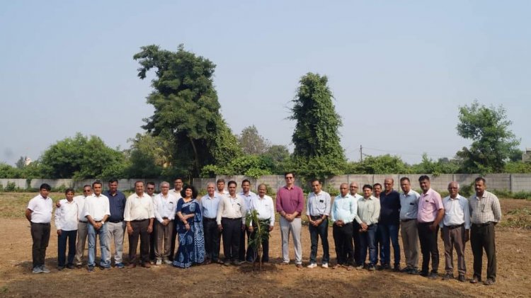 Mango plantation was done by Hon’ble Vice-Chancellor Dr. Z. P. Patel along with other dignitaries at Natural farming project location at main Campus of NAU on October 18, 2023. 