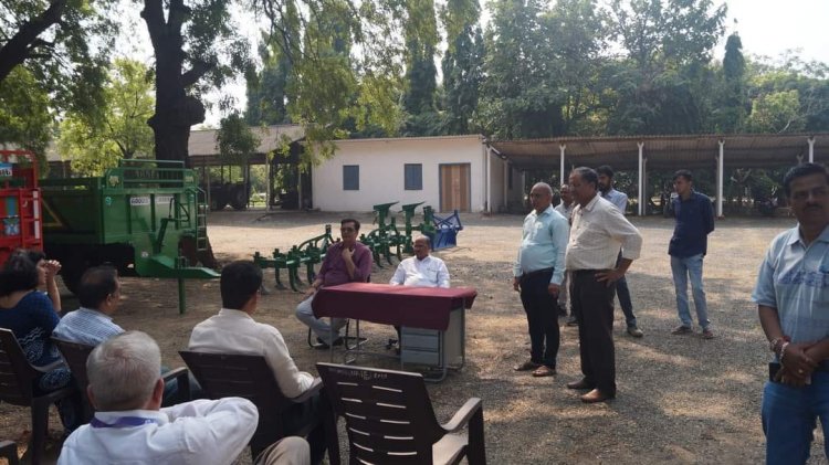 Mango plantation was done by Hon’ble Vice-Chancellor Dr. Z. P. Patel along with other dignitaries at Natural farming project location at main Campus of NAU on October 18, 2023. 