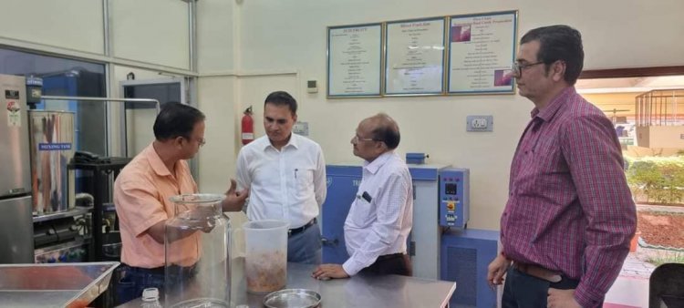 Shri A. K. Rakesh (IAS), Additional Chief Secretary, Agriculture, Farmers Welfare & Co-operation Department, Government of Gujarat visited various centers of NAU during his official visit to Navsari 