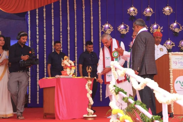 The 19th Annual Convocation of Navsari Agricultural University was held today (January 3, 2024), in the esteemed presence of the Hon’ble Governor of Gujarat and Chancellor of the University, Shri Acharya Devvrat ji, who presided over the function as President. 