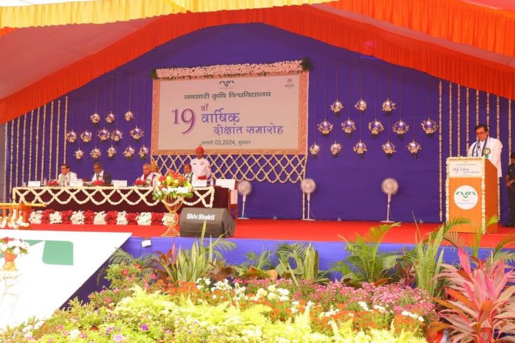 The 19th Annual Convocation of Navsari Agricultural University was held today (January 3, 2024), in the esteemed presence of the Hon’ble Governor of Gujarat and Chancellor of the University, Shri Acharya Devvrat ji, who presided over the function as President. 