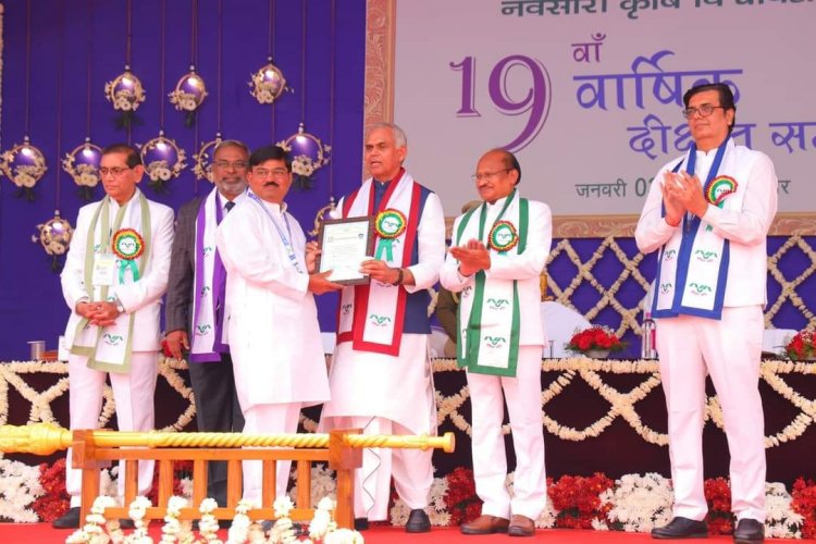 The 19th Annual Convocation of Navsari Agricultural University was held today (January 3, 2024), in the esteemed presence of the Hon’ble Governor of Gujarat and Chancellor of the University, Shri Acharya Devvrat ji, who presided over the function as President. 