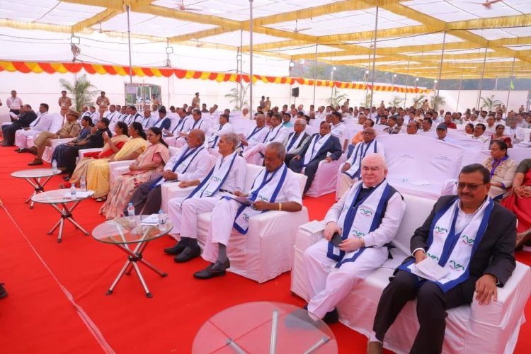 The 19th Annual Convocation of Navsari Agricultural University was held today (January 3, 2024), in the esteemed presence of the Hon’ble Governor of Gujarat and Chancellor of the University, Shri Acharya Devvrat ji, who presided over the function as President. 