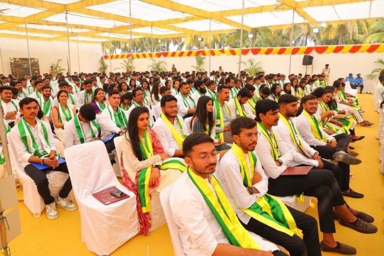 The 19th Annual Convocation of Navsari Agricultural University was held today (January 3, 2024), in the esteemed presence of the Hon’ble Governor of Gujarat and Chancellor of the University, Shri Acharya Devvrat ji, who presided over the function as President. 