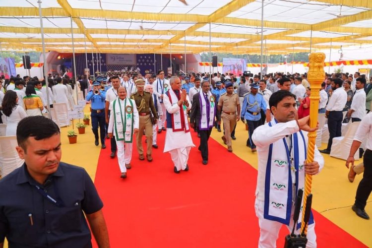 The 19th Annual Convocation of Navsari Agricultural University was held today (January 3, 2024), in the esteemed presence of the Hon’ble Governor of Gujarat and Chancellor of the University, Shri Acharya Devvrat ji, who presided over the function as President. 