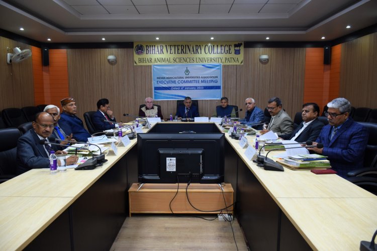 Hon'ble Vice-Chancellor, Dr. Z. P. Patel, graciously participated as a Special Invitee in the Executive Committee meeting of the Indian Agricultural Universities Association (IAUA), held in BASU, Patna, on January 6, 2024. 