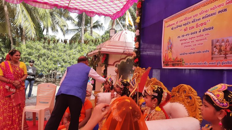 The auspicious occasion of ‘Pran-Pratishtha of Shri Ram at Ayodhya’ was celebrated at NAU Navsari by organizing a spirited ‘Shri Ram Utsav’ within the serene surroundings of the ‘Kameshwar Mahadev temple’ of campus today (January 22, 2024)