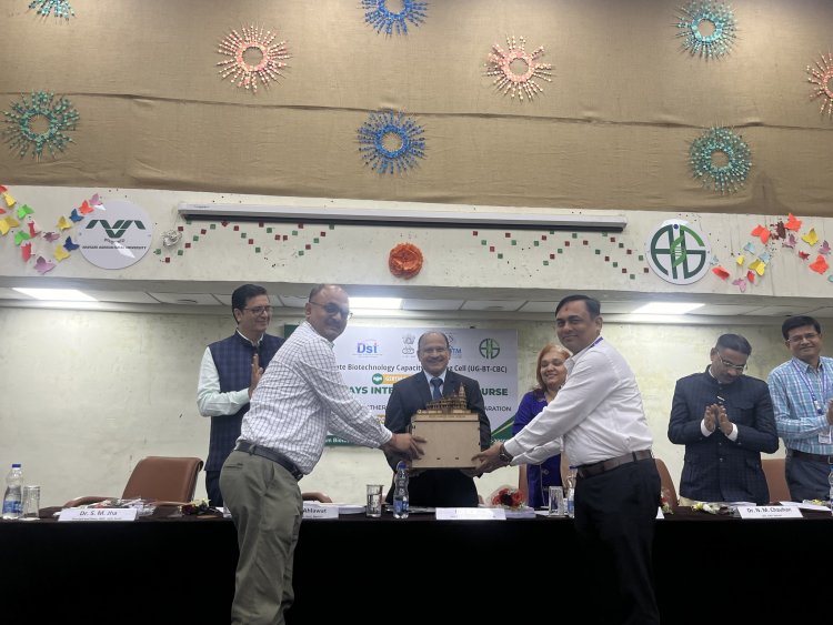 Hon’ble Vice Chancellor, Dr. Z. P. Patel inaugurated first of its kind in state, Gujarat State Biotechnology Mission (GSBTM) sponsored “15-Day Intensive Crash Workshop for ICAR-AIEEA-PG and other Biotechnology Related Examinations” on January 23, 2024, at the ASPEE Shakilam Biotechnology Institute, Surat. 