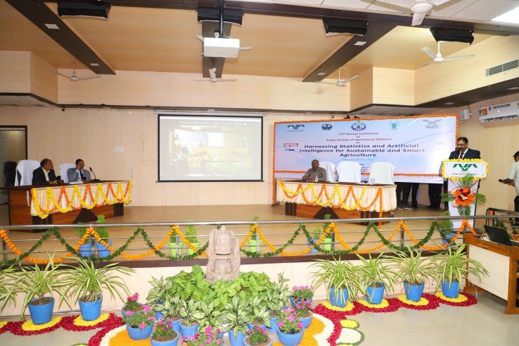 Hon’ble Vice-chancellor Dr. Z. P Patel chaired 2 sessions during the 74th Annual Conference of the Indian Society of Agricultural Statistics (ISAS)