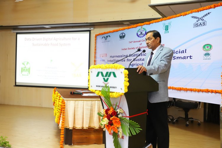 Hon’ble Vice-chancellor Dr. Z. P Patel chaired 2 sessions during the 74th Annual Conference of the Indian Society of Agricultural Statistics (ISAS)