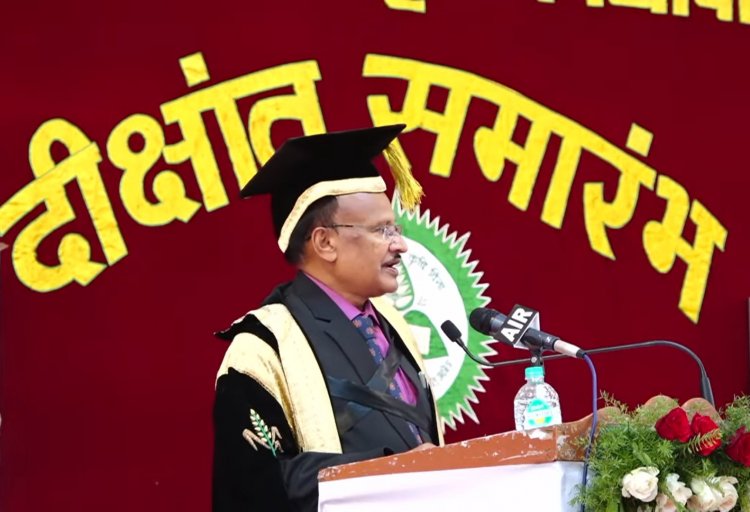 The 38th Annual Convocation of Dr. Panjabrao Deshmukh Krishi Vidyapeeth (PDKV) Akola took place under the esteemed presidency of Shri Ramesh Bais, the Hon’ble Governor of Maharashtra and Chancellor of the university, on February 14, 2024. 