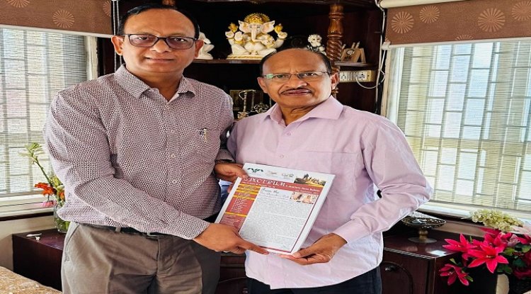 Hon’ble Vice-Chancellor Dr. Z. P. Patel received 1st copy of SPECTRUM (Quarterly News Bulletin of NAU)