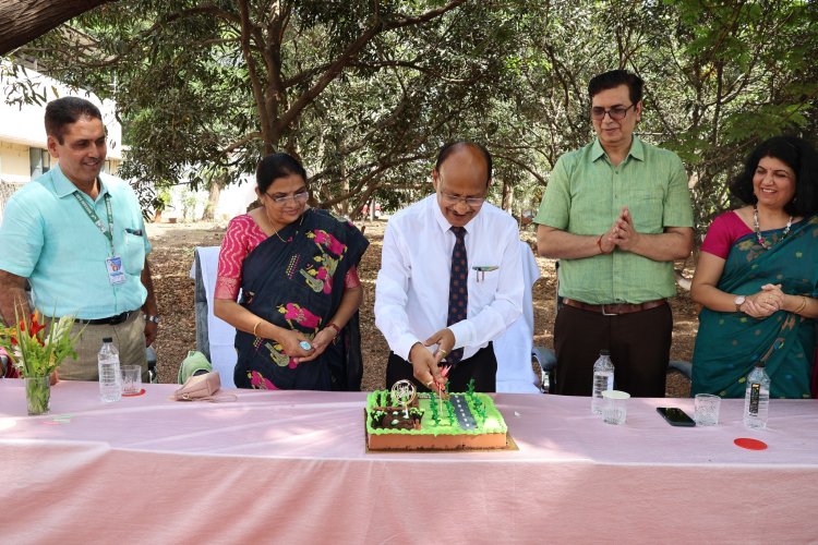 Rubber Plants Corridor was planned and commissioned in Navsari Agricultural University by the Hon’ble Vice-Chancellor Dr. Z. P. Patel on April 02, 2024.