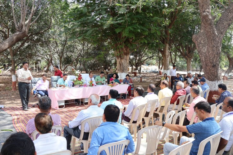 Rubber Plants Corridor was planned and commissioned in Navsari Agricultural University by the Hon’ble Vice-Chancellor Dr. Z. P. Patel on April 02, 2024.