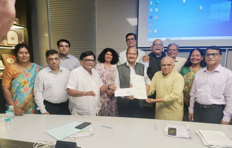 ASPEE Group of Companies and ASPEE Charitable Trust, headquartered in Malad, Mumbai, have generously donated an amount of Three crore rupees to NAU for the construction of a state-of-the-art auditorium with a capacity of approximately 1100 seats.