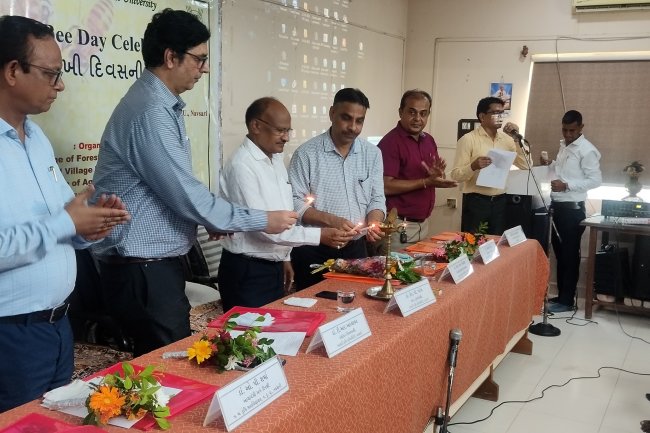 NAU, Navsari celebrated ‘World Bee Day’ on May 20, 2024, in the esteemed presence of Hon’ble Vice-Chancellor Dr. Z. P. Patel as the President of function