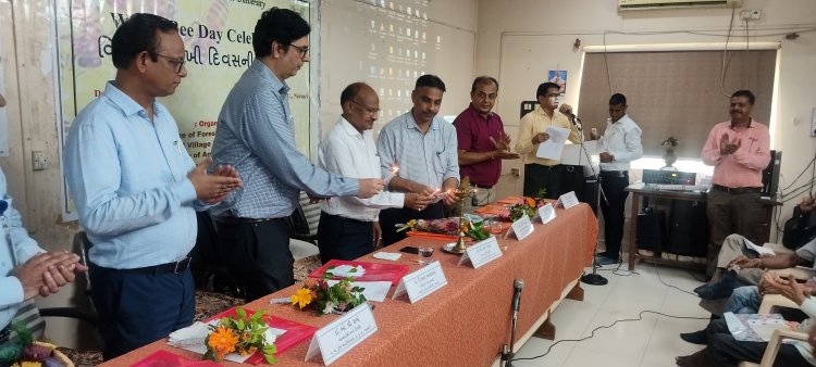 NAU, Navsari celebrated ‘World Bee Day’ on May 20, 2024, in the esteemed presence of Hon’ble Vice-Chancellor Dr. Z. P. Patel as the President of function