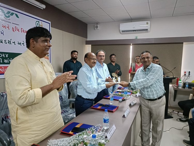 On June 11, 2024, Krishi Vigyan Kendra (KVK), Surat and the Department of Horticulture, Surat jointly organized the "Mango Festival," a dynamic event dedicated to enhance the knowledge and practices in mango cultivation.