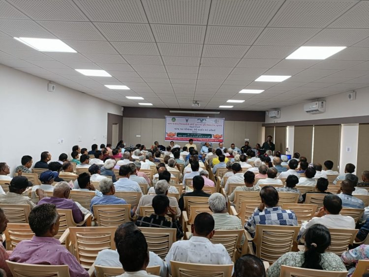 On June 11, 2024, Krishi Vigyan Kendra (KVK), Surat and the Department of Horticulture, Surat jointly organized the "Mango Festival," a dynamic event dedicated to enhance the knowledge and practices in mango cultivation.